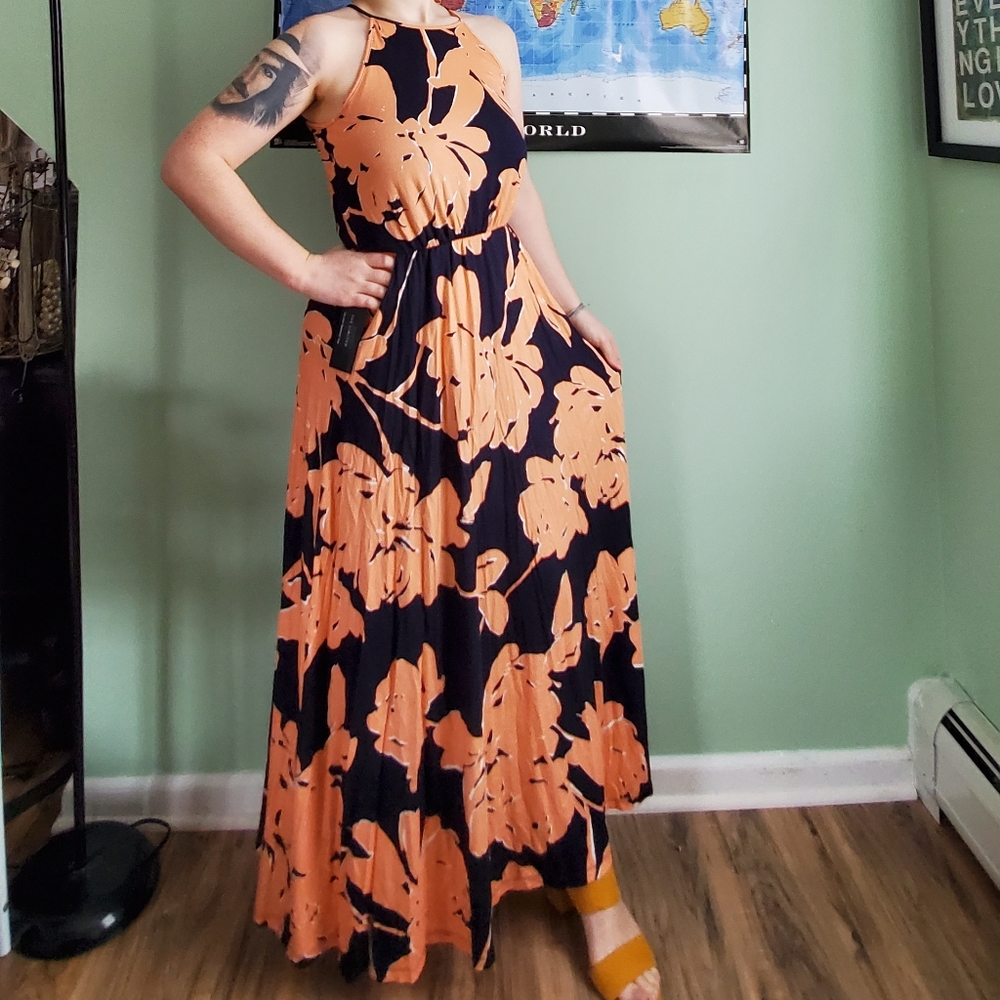 Floral hawaiian pattern midi-maxi dress